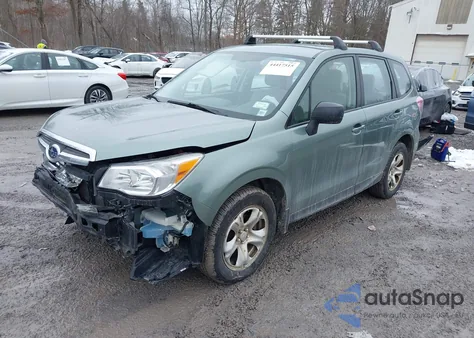 2015 Subaru Forester 2.5I z USA, uszkodzony, nr VIN JF2SJAAC5FH593127